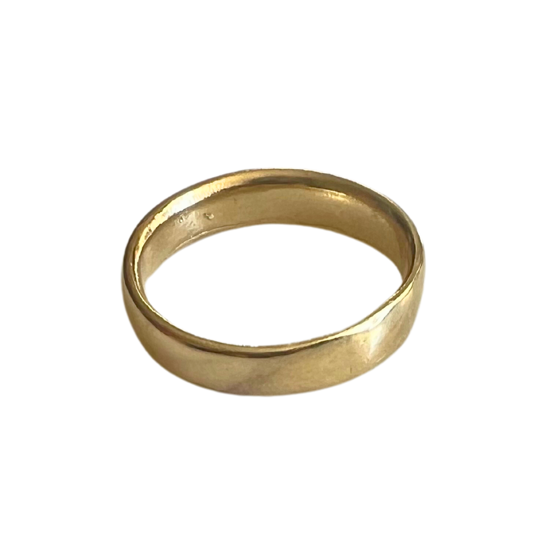 Smooth Gold Band